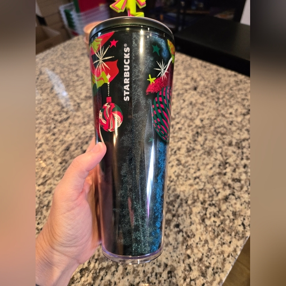 Starbucks 2023 Holiday Velvet Green Tumbler with straw topper - Picture 6 of 8